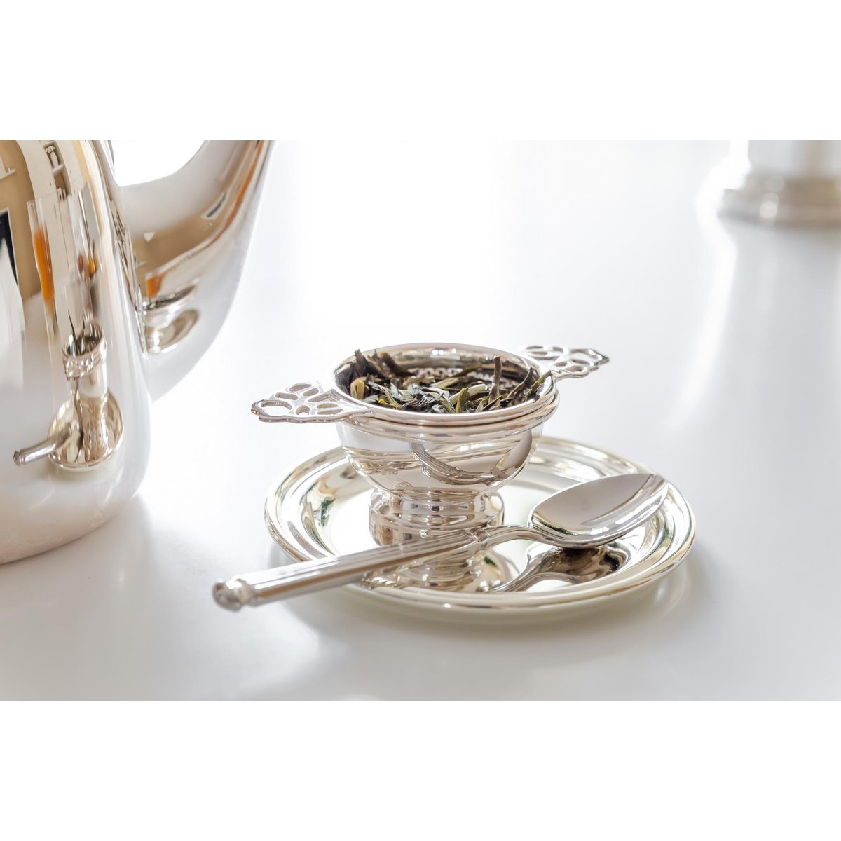 EDZARD set van 2 Astoria glazen onderzetters, elegant verzilverd en aanslagvrij, diameter 11 cm